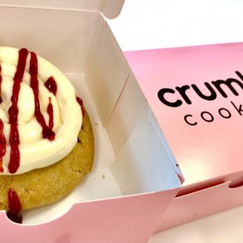 Crumbl - Lutz - Raspberry cheesecake - Bakeries Near Me - Lutz, Florida