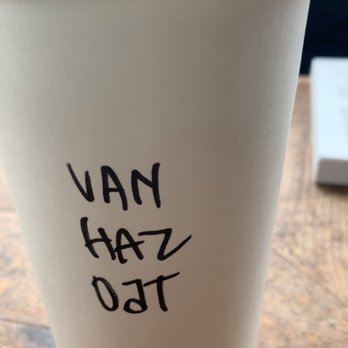 Splitlog Coffee Company - Vanilla hazelnut oatmeal latte - Coffee & Tea Near Me - Kansas City, Kansas