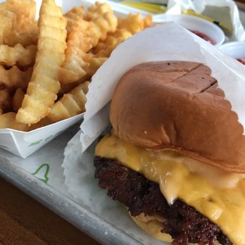 Shake Shack Glendale - Burgers Near Me - Glendale, California Shake Shack Glendale - Burgers Near Me - Glendale, California