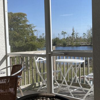 Pine Island Getaway Cafe - Outside on water - Cafes Near Me - St James City, Florida