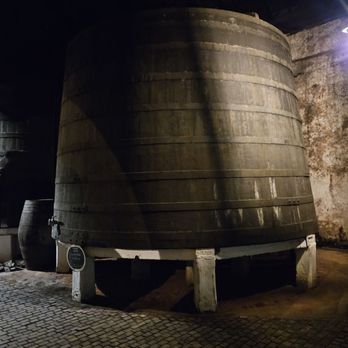 Ferreira - Can you imagine! Its full of port! - Wineries Near Me - Vila Nova de Gaia, 13