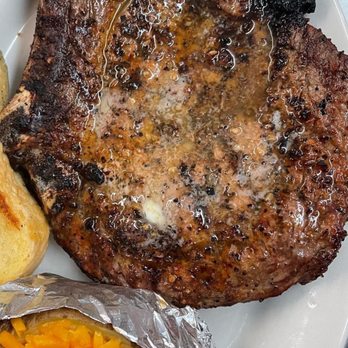 The Rodeo Rose Cafe - Steak & Sweet potato - American Near Me - Mount Pleasant, Texas The Rodeo Rose Cafe - Steak & Sweet potato - American Near Me - Mount Pleasant, Texas