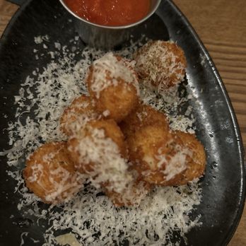 Sorella's - Crispy mozzarella balls - Italian Near Me - Virginia Beach, Virginia