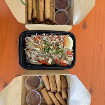 Spoon And Fork - Filipino Near Me - Sacramento, California Spoon And Fork - Filipino Near Me - Sacramento, California