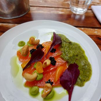 Le P'tit Cageot - Scottish salmon, avocado cream, kumquat - French Near Me - Antibes, 06