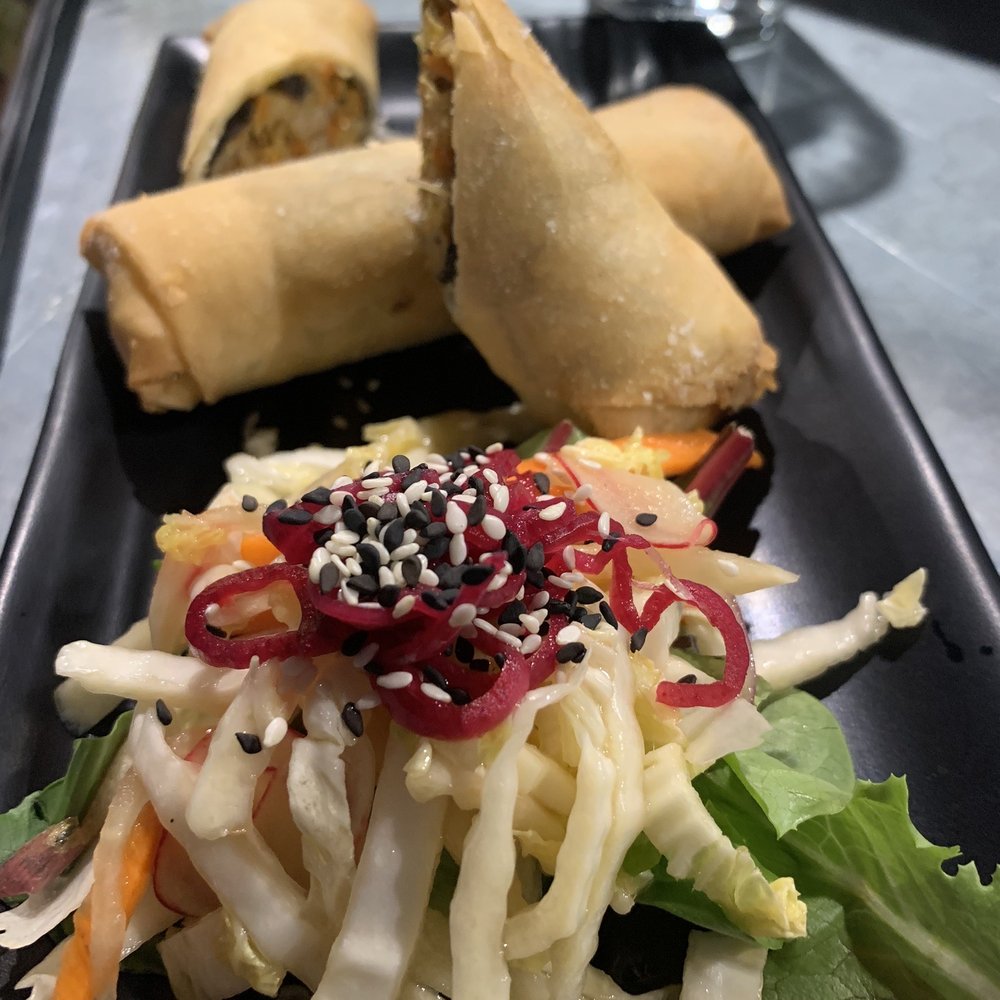 Happy Hour Veggie Spring Rolls