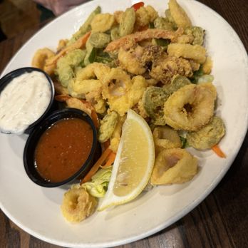 Cheers - Crispy Fried Calamari - American Near Me - Boston, Massachusetts Cheers - Crispy Fried Calamari - American Near Me - Boston, Massachusetts