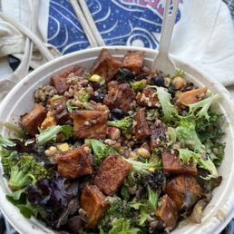 Build Create Your Own Bowl with bbq tofu Build Create Your Own Bowl with bbq tofu