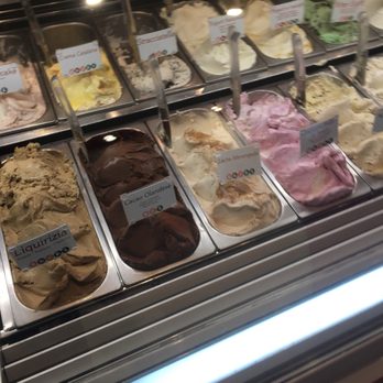 Dino - Ice Cream & Frozen Yogurt Near Me - Barcelona, B