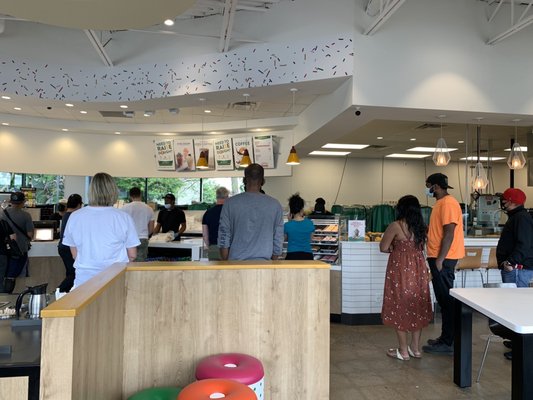 Krispy Kreme Doughnuts by null