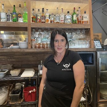 Bistro Di Bufala - Bar area with amazing bar tender - Italian Near Me - Visalia, California