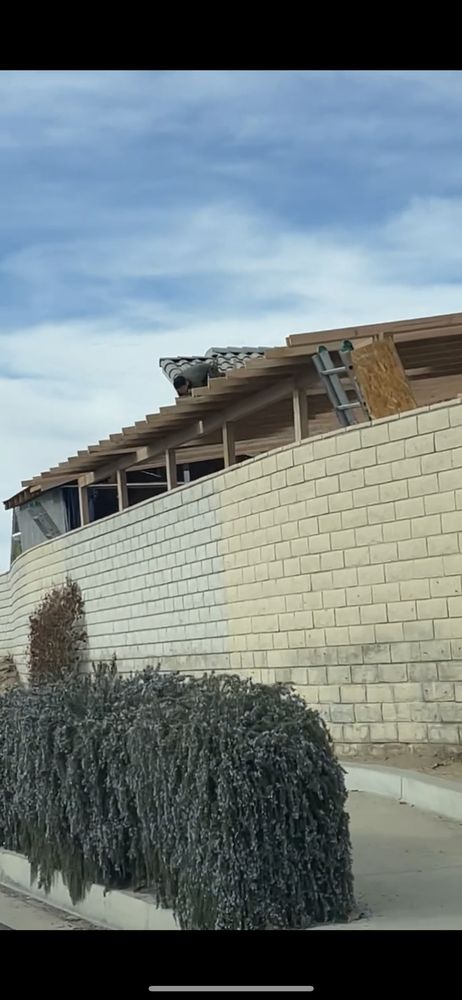 Slide of A & K Roofing