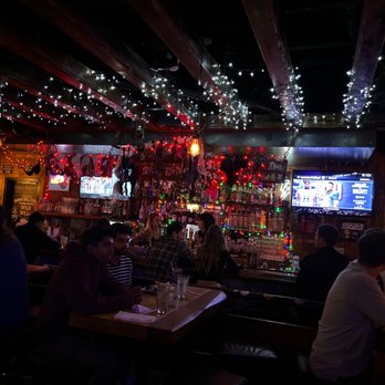 Thomas Street Warehouse - people sitting at the bar - Bars Near Me - Seattle, Washington