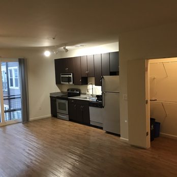 The Boulevard - Studio - Apartments Near Me - Mount Pleasant, South Carolina