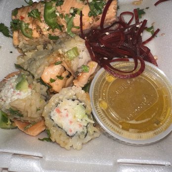 Pache Hibachi - Seared salmon roll - Sushi Bars Near Me - Palmdale, California Pache Hibachi - Seared salmon roll - Sushi Bars Near Me - Palmdale, California