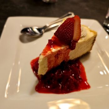 Hell's Kitchen - Strawberry Cheesecake - New American Near Me - Minneapolis, Minnesota