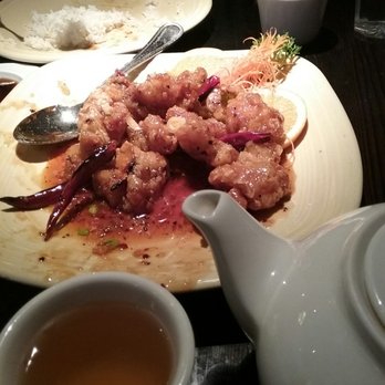 Grandview Palace - Christmas lunch of Orange Peel chicken and hot tea! Bring the whole family, servings are family sized and so tasty! - Chinese Near Me - Pasadena, California