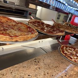 Fratelli's Pizza Restaurant & Bar - Pizza by the slice's!