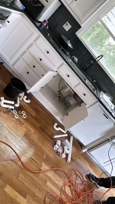 Height's Plumbing Logo