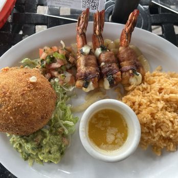 Chachi's Mexican Restaurant - Fried Avocado Stuffed w/ Beef Fajita. Excellent value & quality meal for $15.99! This also includes Charro Beans & 3 Shrimp - Tex-Mex Near Me - Kingwood, Texas Chachi's Mexican Restaurant - Fried Avocado Stuffed w/ Beef Fajita. Excellent value & quality meal for $15.99! This also includes Charro Beans & 3 Shrimp - Tex-Mex Near Me - Kingwood, Texas