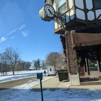 Far Breton Bakery - Right outside Kappel's clock shop. - Bakeries Near Me - Madison, Wisconsin