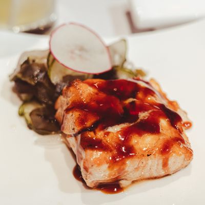 Roy's Waikiki by null