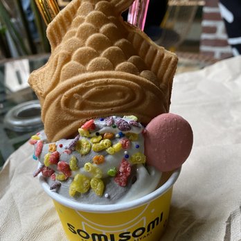 Somisomi - Ice Cream & Frozen Yogurt Near Me - Fullerton, California Somisomi - Ice Cream & Frozen Yogurt Near Me - Fullerton, California