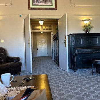Jerome Grand Hotel - Living room aka the old operating room. - Hotels Near Me - Jerome, Arizona