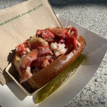 Luke's Lobster - Lobster Roll - Seafood Near Me - Las Vegas, Nevada