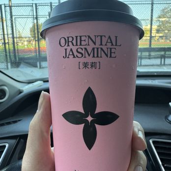 Molly Tea - Premium Peach Oolong Milk Tea - Bubble Tea Near Me - Sunnyvale, California