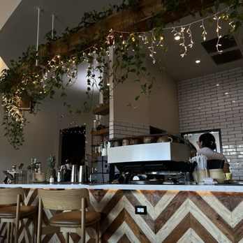 Xaman Cafe - Cafes Near Me - Dallas, Texas
