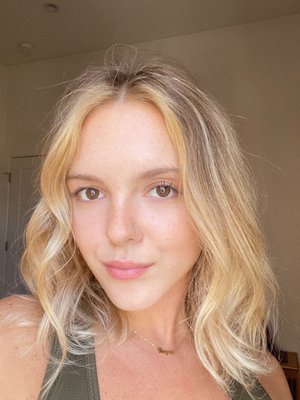 The Blonde Co by null