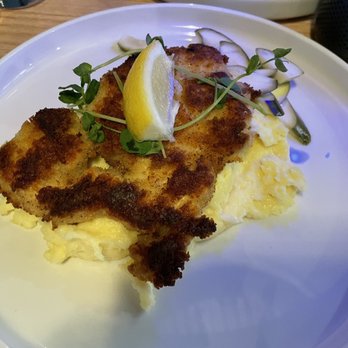 Sudwerk Brewing Co - Chicken Schnitzel - Breweries Near Me - Davis, California Sudwerk Brewing Co - Chicken Schnitzel - Breweries Near Me - Davis, California