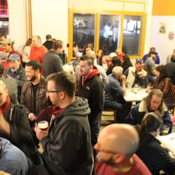Hop Yard 62 - Awesome crowd.