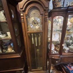 Penniston's Alley Antiques
