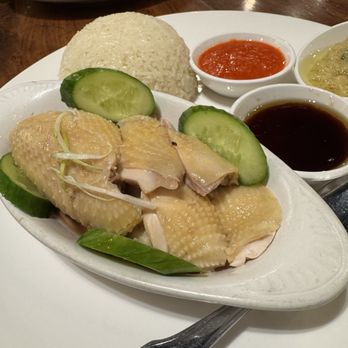 Ipoh Kopitiam - Hainan Chicken Rice - Malaysian Near Me - Alhambra, California