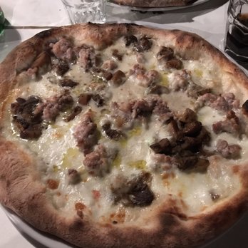 Acquadelferro - Pizza Near Me - Acireale, Connecticut