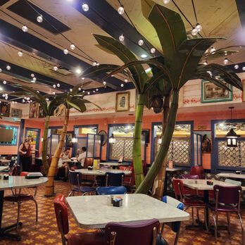 Chuy's - Interior - Mexican Near Me - Orlando, Florida