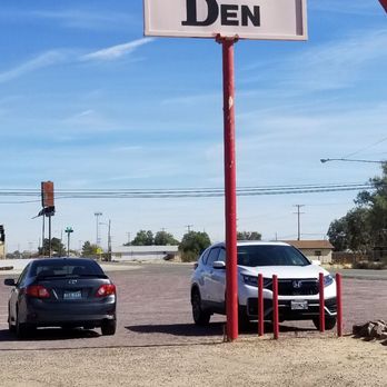 Tita's Burger Den - Burgers Near Me - Yermo, California
