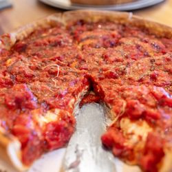 Zachary's Chicago Pizza - Stuffed Barbecue Chicken ($35/medium[12"])