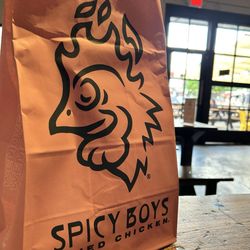 Spicy Boys Fried Chicken - East 6th