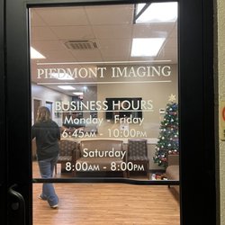 Piedmont Imaging - Entrance to Piedmont Imaging