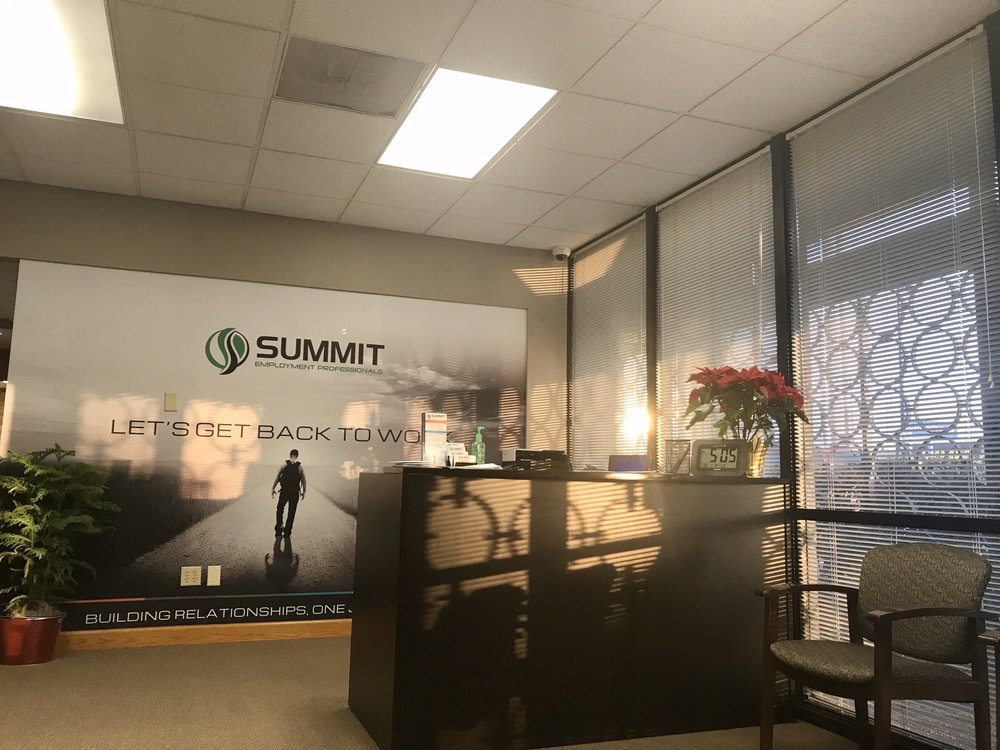 SUMMIT EMPLOYMENT PROFESSIONALS 262 N Waco St, Wichita, Kansas Employment Agencies Phone
