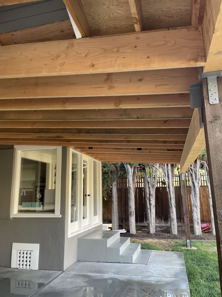 Slide of Contractors Pros