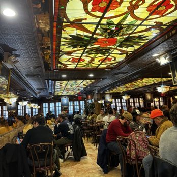 Veniero's - The old world charm - Bakeries Near Me - New York, New York