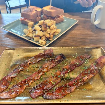 First Watch - Honey glazed bacon and Ham & Gruyere Melt - Breakfast & Brunch Near Me - Nashville, Tennessee