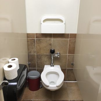 T J Maxx - 7/14/18 - First visit... toilet paper canister was empty and the rolls just put on top. And no toilet seat covers. - Shoe Stores Near Me - Peabody, Massachusetts