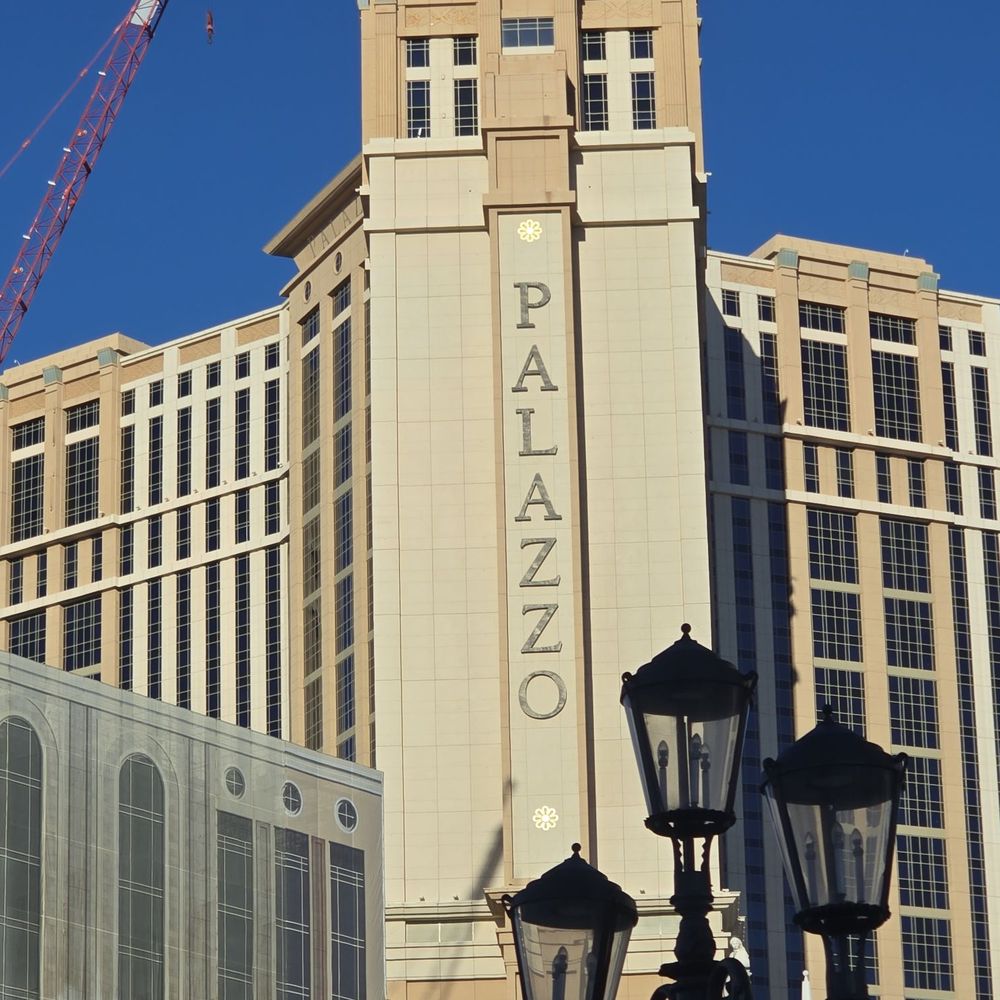 The Palazzo - Tower - Hotels Near Me - Las Vegas, Nevada The Palazzo - Tower - Hotels Near Me - Las Vegas, Nevada