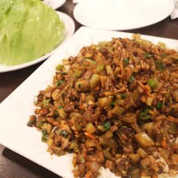 Duck lettuce wrap - appetizer Duck lettuce wrap - appetizer