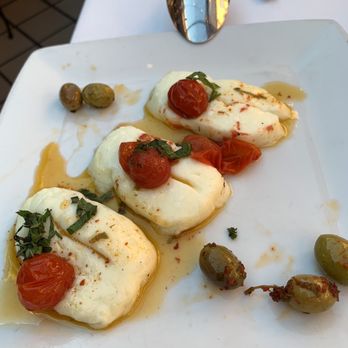 Cafe Santorini - Hallumi Cheese - Italian Near Me - Pasadena, California